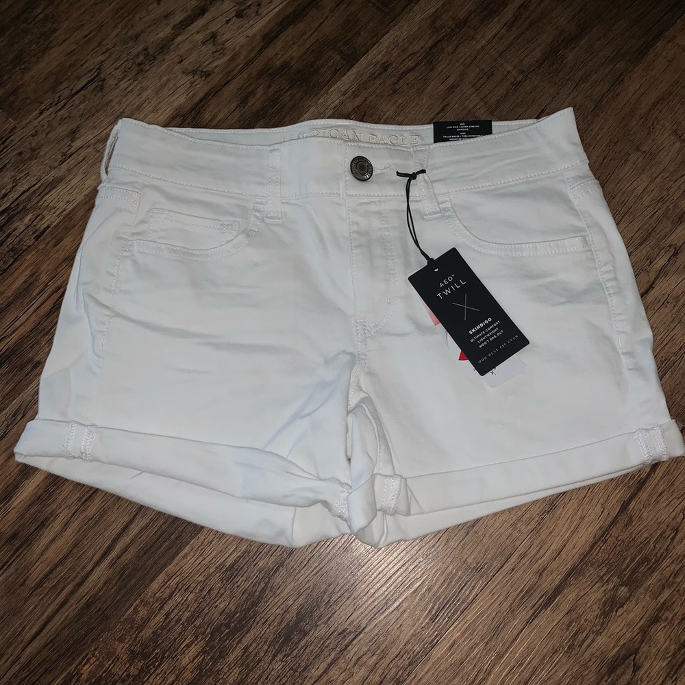 american eagle white shorts